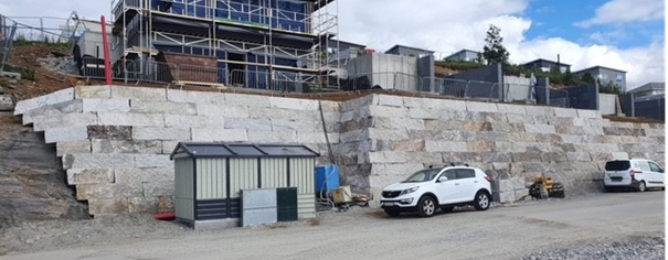 natursteinmur av granitt bodø